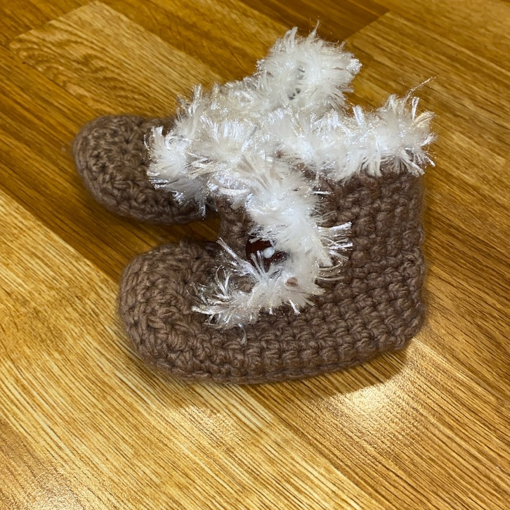 Knitted Baby Booties